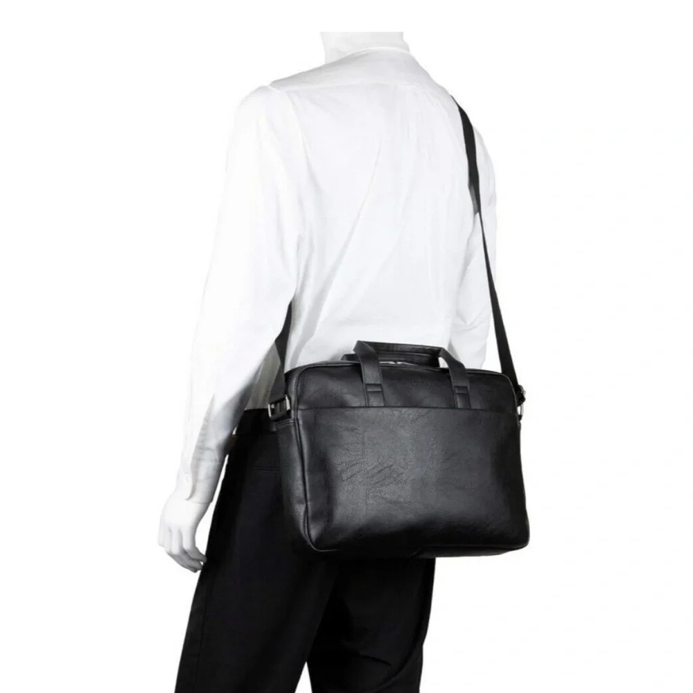 Kenneth Cole Reaction Black Laptop Bag